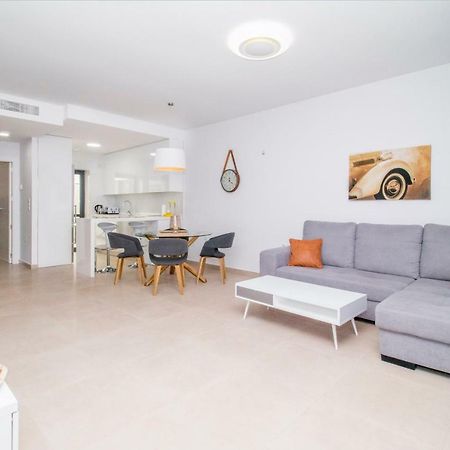 Royal Park Villa Торевиеха Екстериор снимка